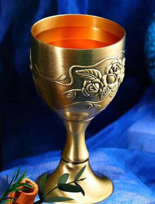 Center Altar Water offering Chalice (Special Items Included To place in the chalice)